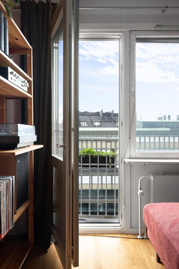 Wehost Spacious Traveller'S Hq Above Metro @Vilhonvuorenkuja 16 Apartman Helsinki Kültér fotó