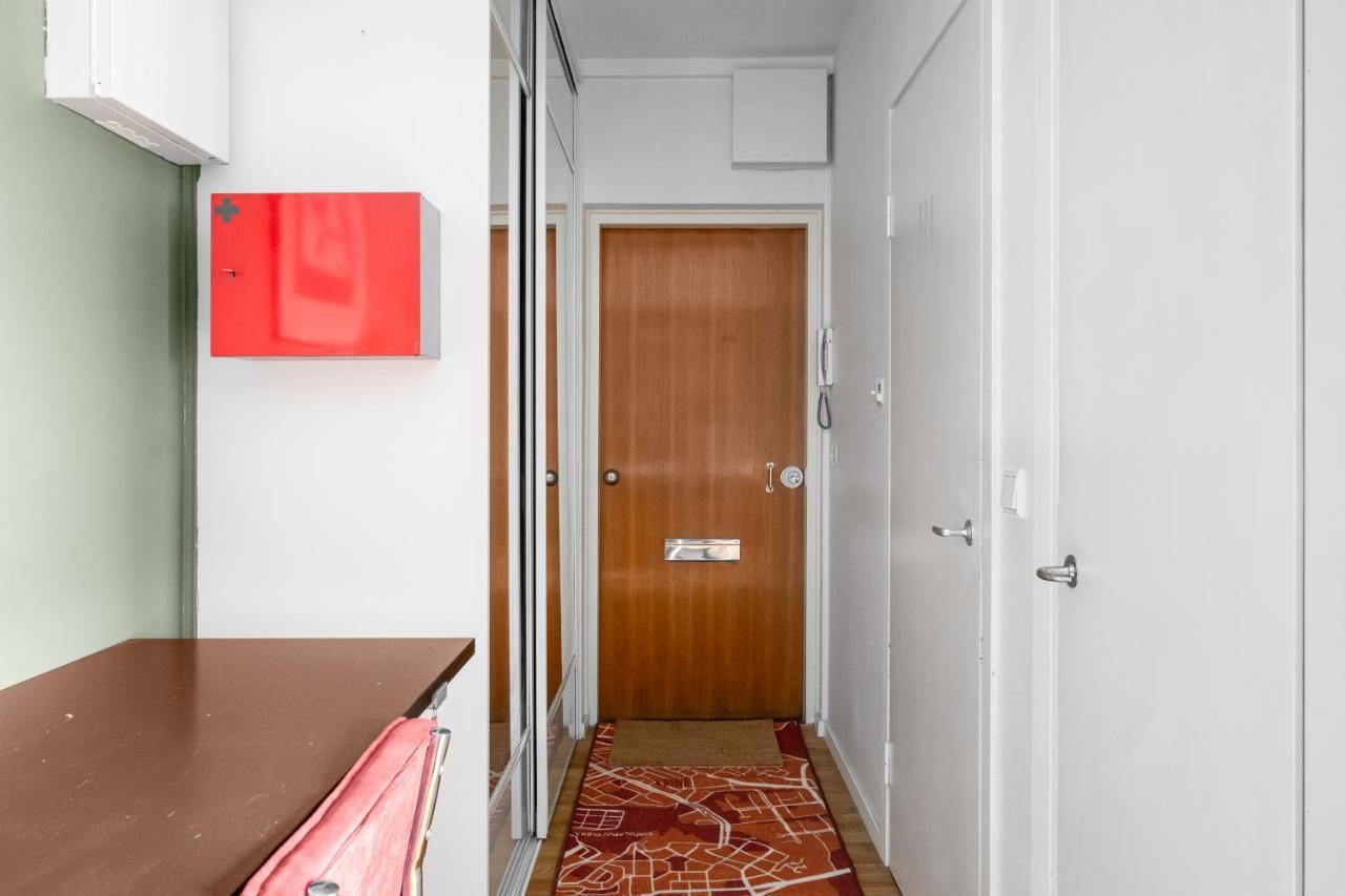 Wehost Spacious Traveller'S Hq Above Metro @Vilhonvuorenkuja 16 Apartman Helsinki Kültér fotó