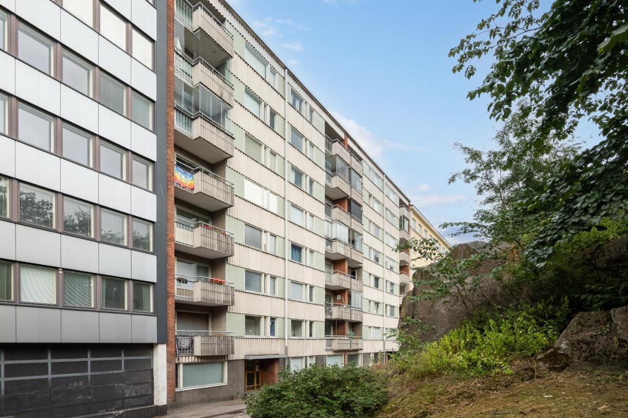 Wehost Spacious Traveller'S Hq Above Metro @Vilhonvuorenkuja 16 Apartman Helsinki Kültér fotó
